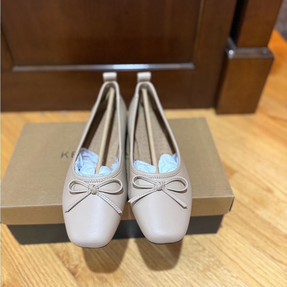 Brand New Kelsi Dagger Beige Bow Square-Toe Ballet Flats Never Worn